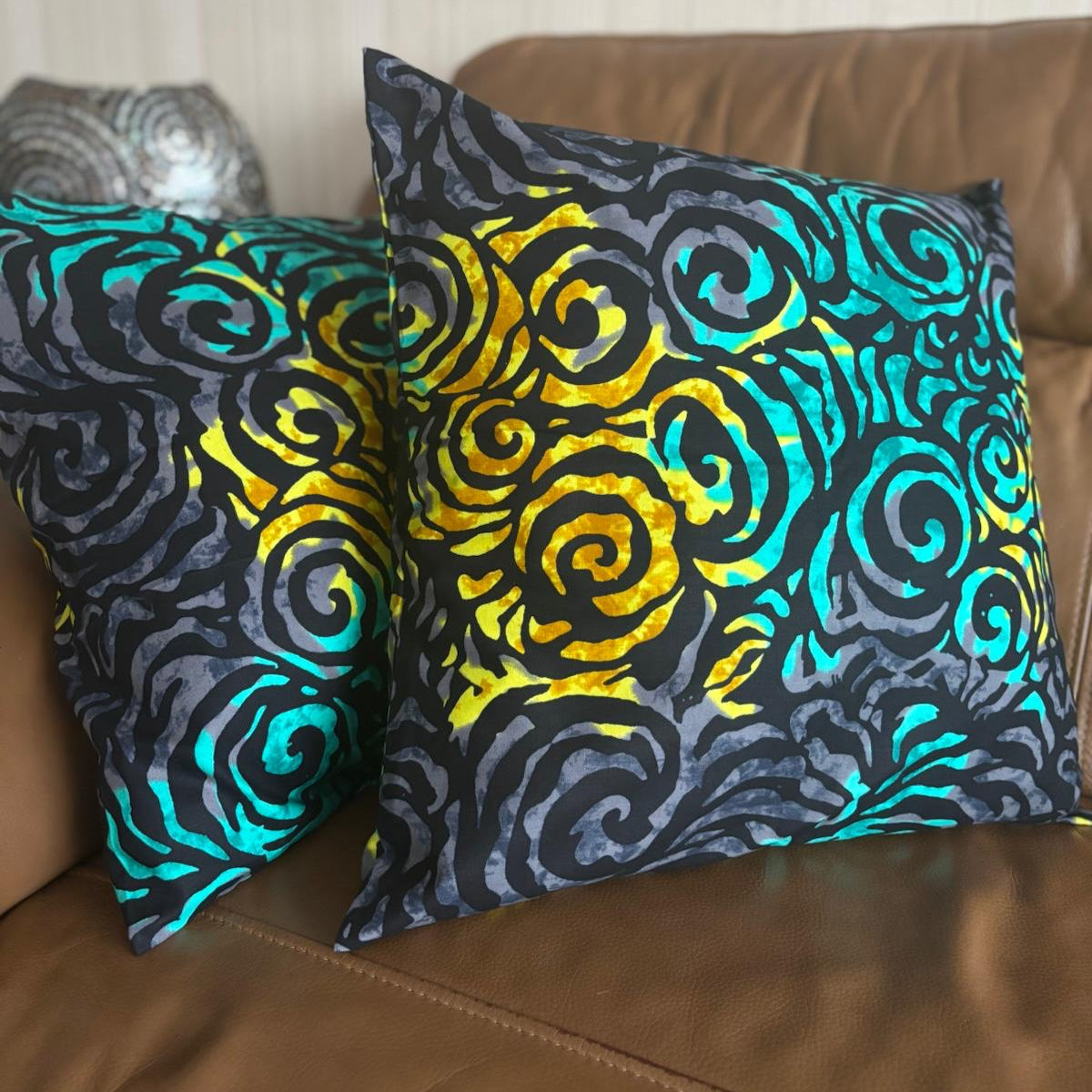 Mola - Cushion Covers (Set of Two)