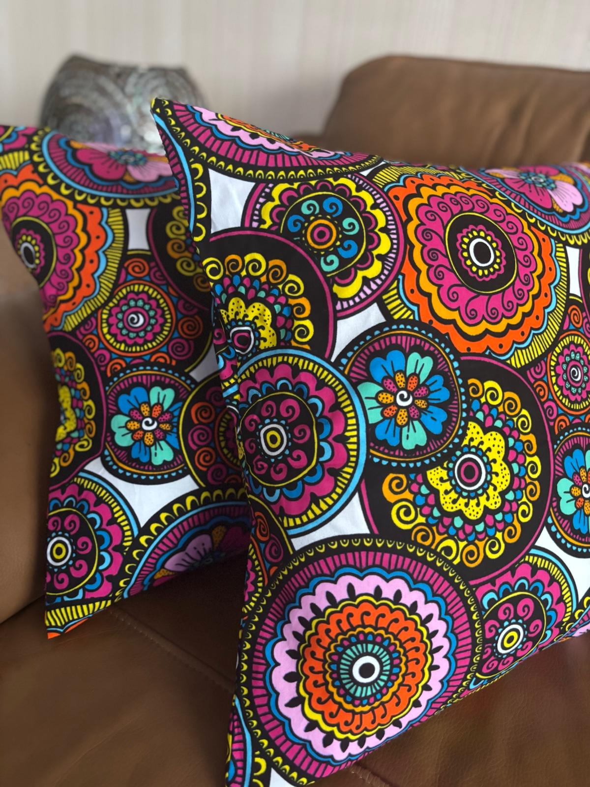 Emete - Cushion Covers (Set of Two)