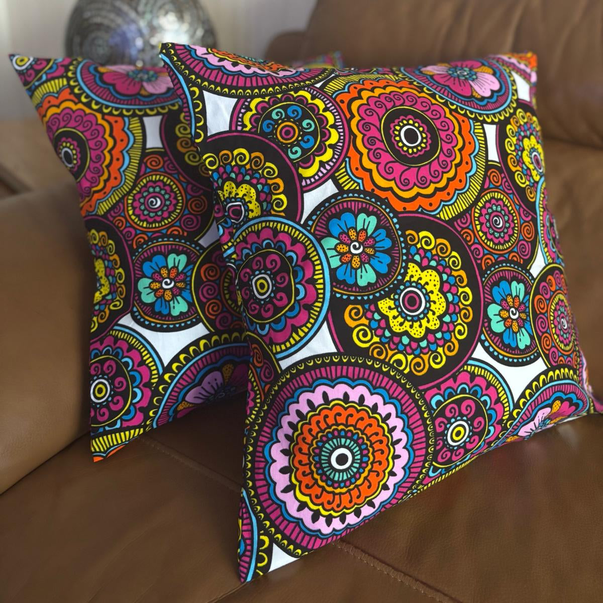 Emete - Cushion Covers (Set of Two)