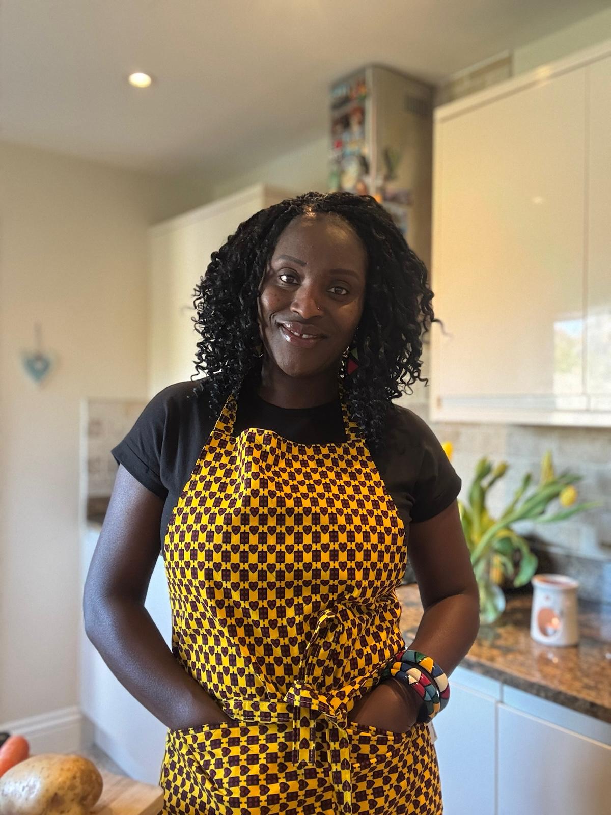 Queenie - Apron