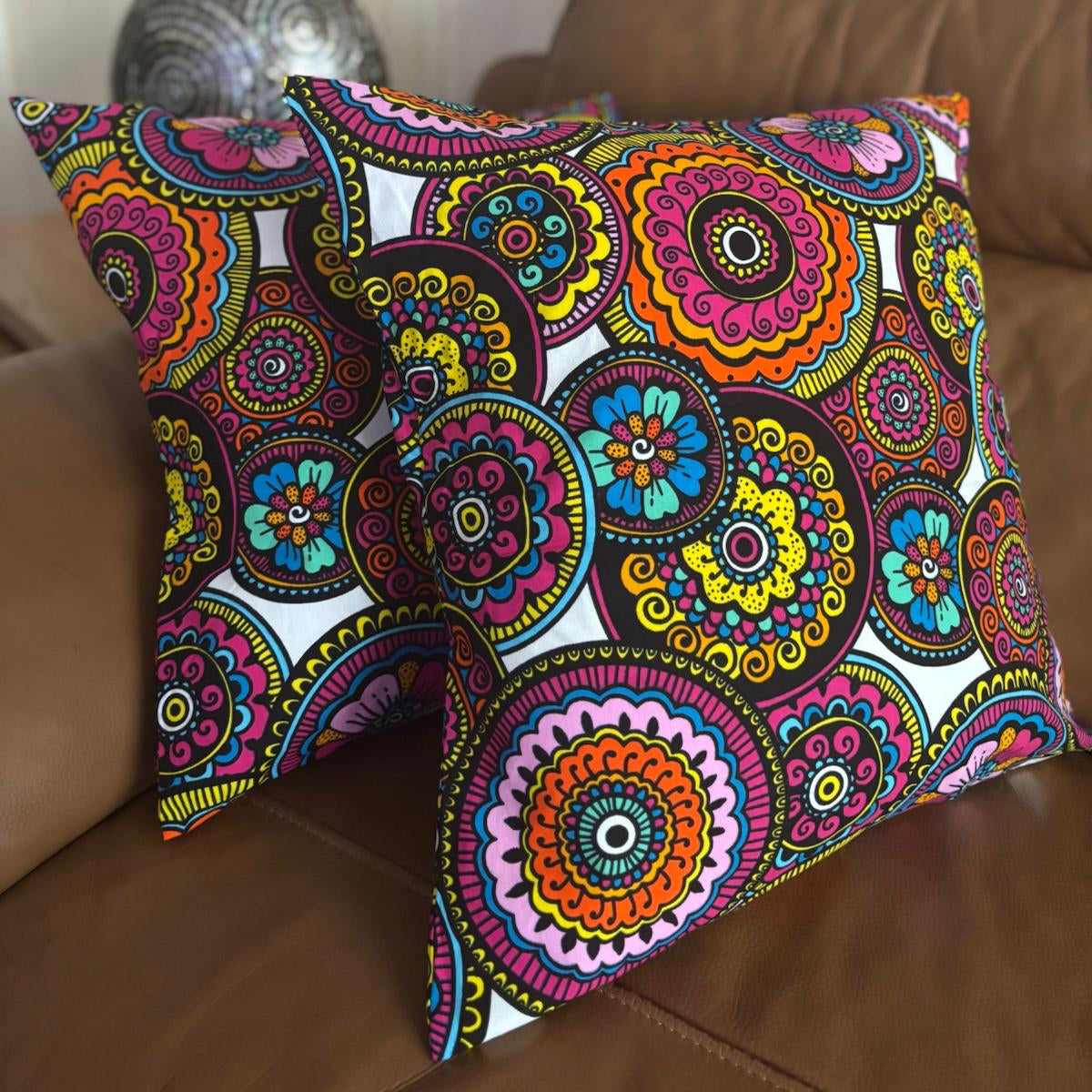 Emete - Cushion Covers (Set of Two)