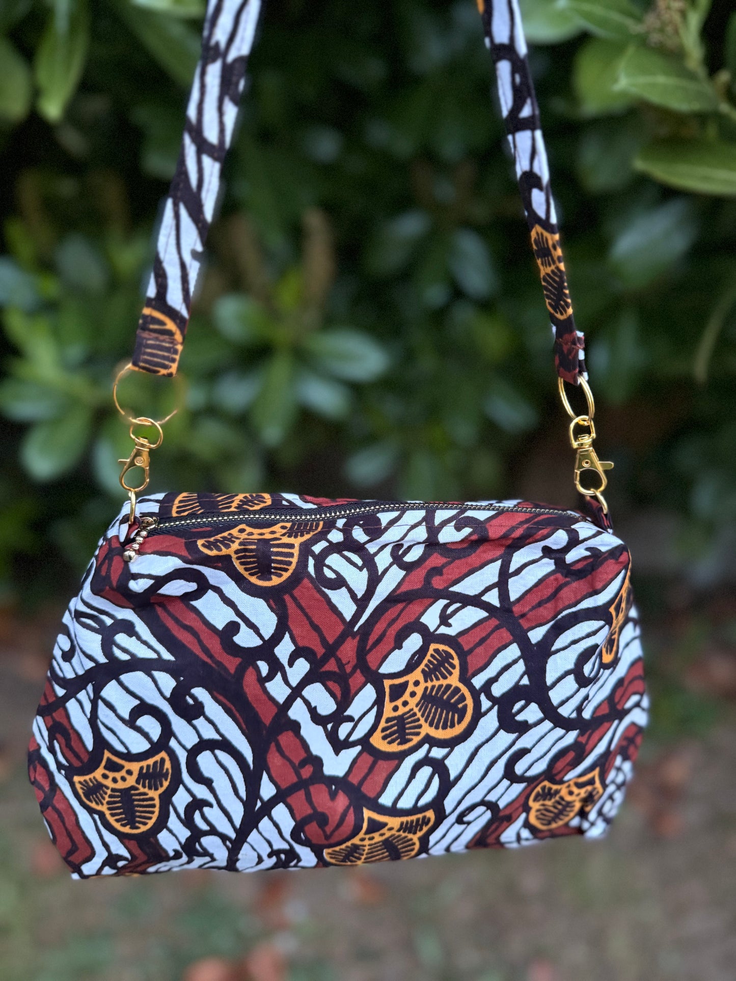 Seun - Cross-Body Bag