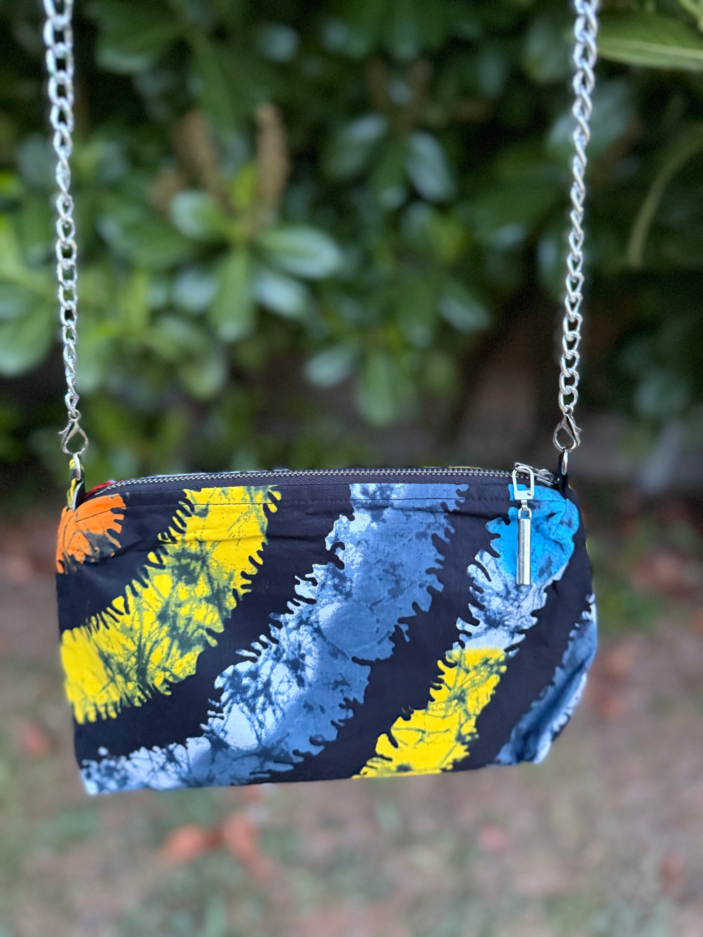 Akpan - Cross-Body Bag