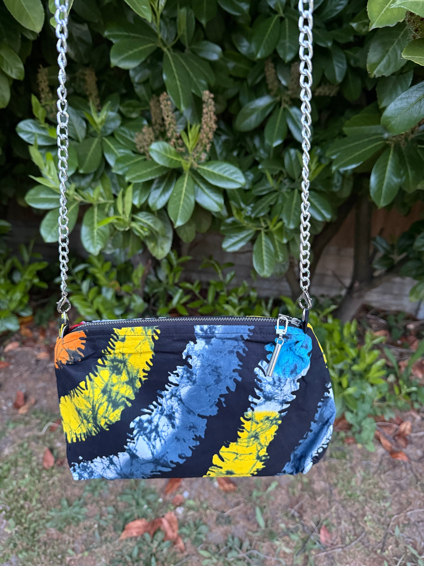 Akpan - Cross-Body Bag