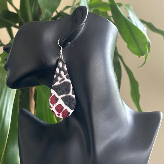 Mosi - Pear Drop Earrings