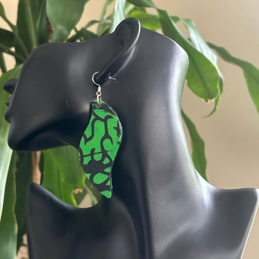 Bakari - Leaf Shape Earrings