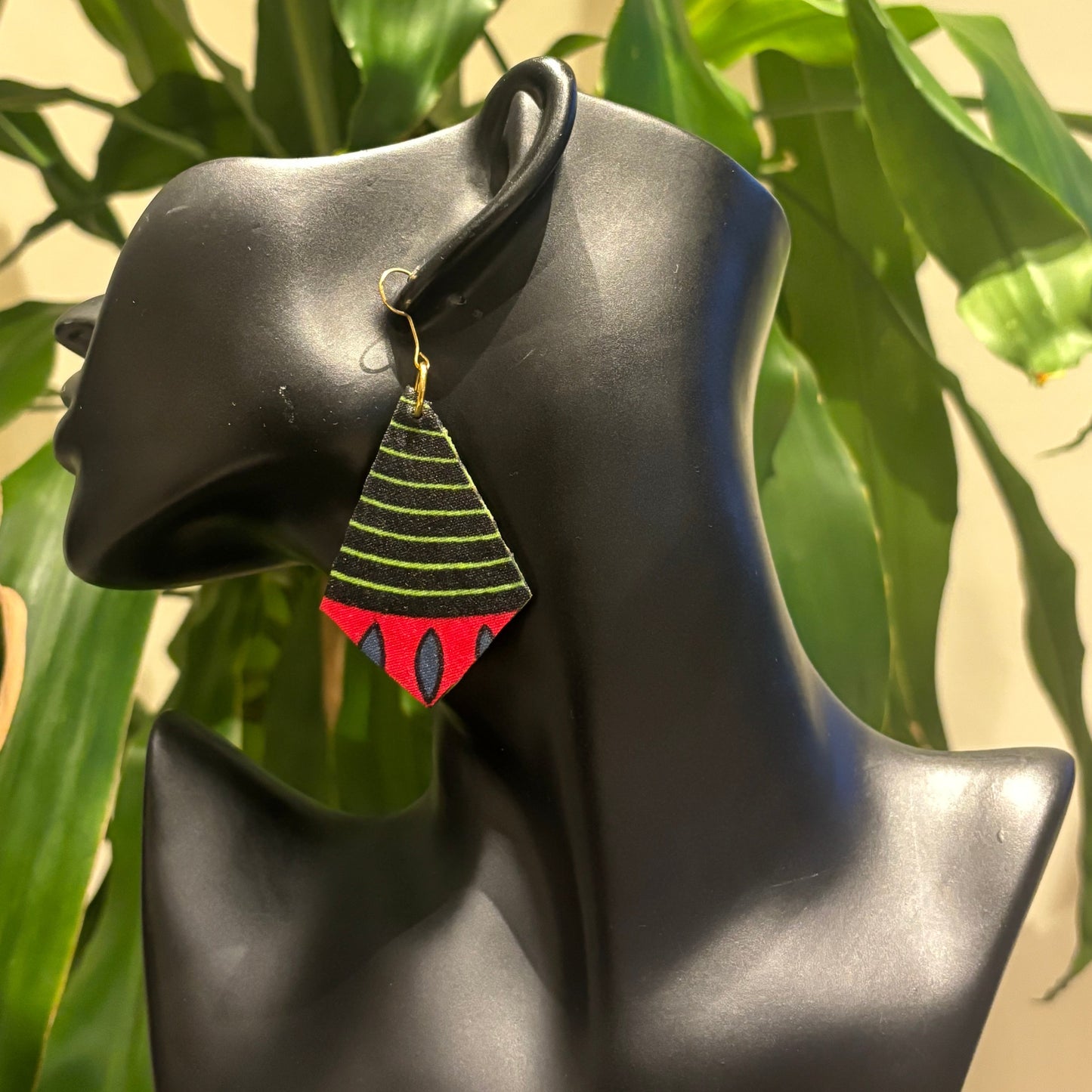 Didi - Kite Shape Earrings