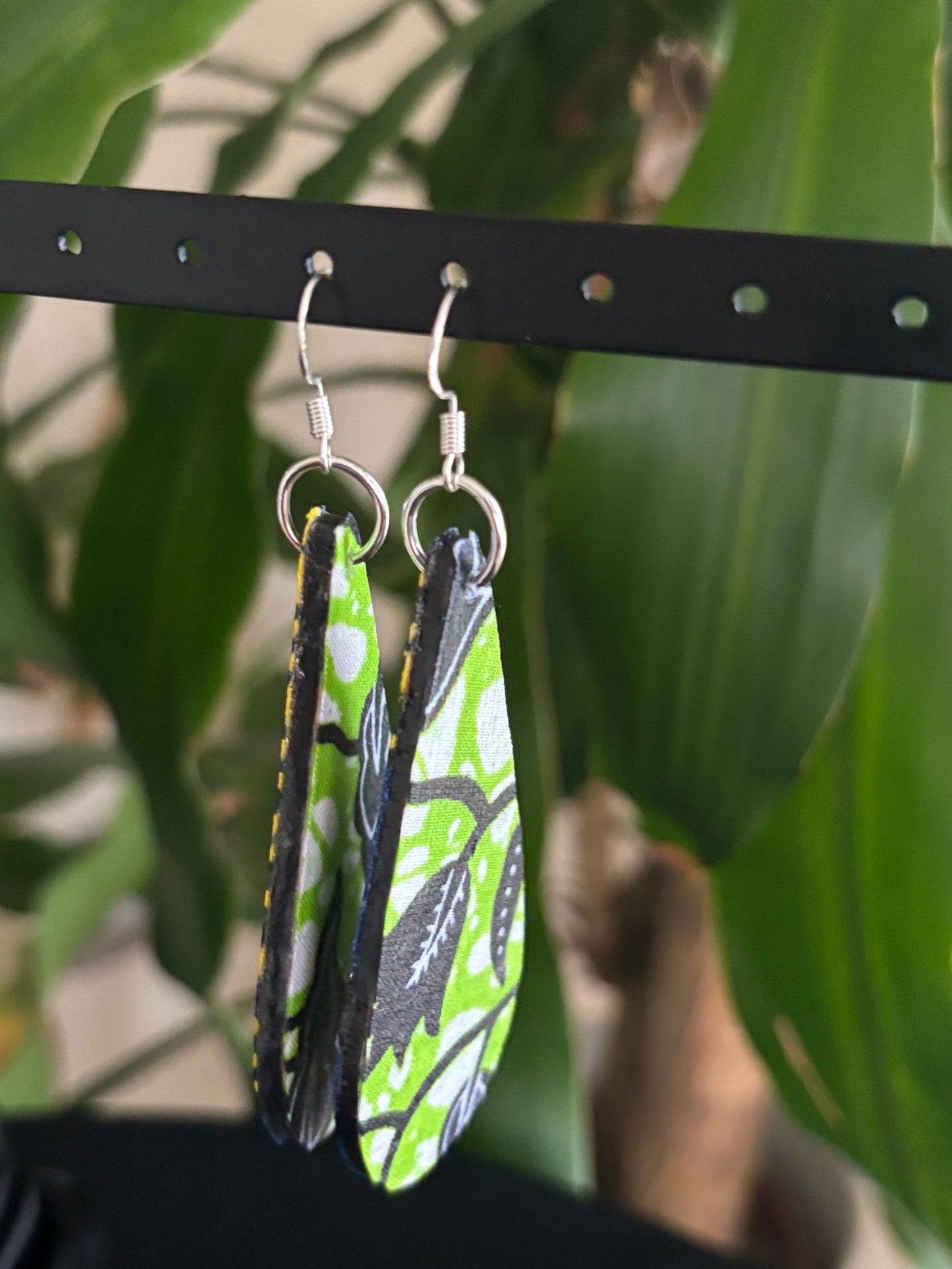 Zaire - Pear drop Earrings