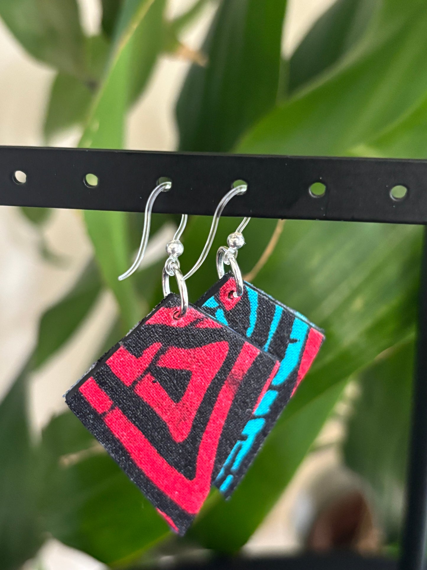 Ige - Kite Shape Earring