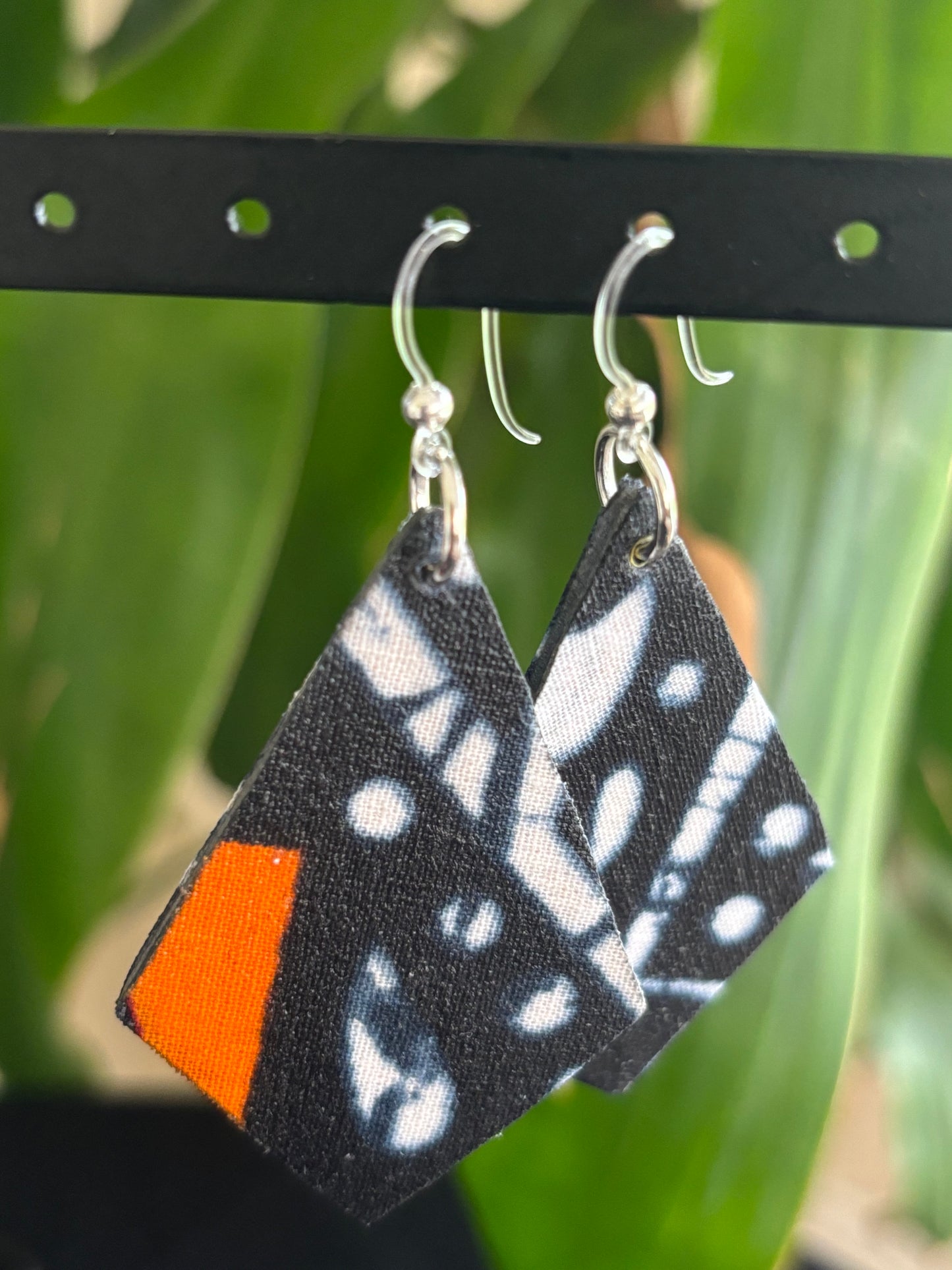 Nita - Kite Shaped Earrings