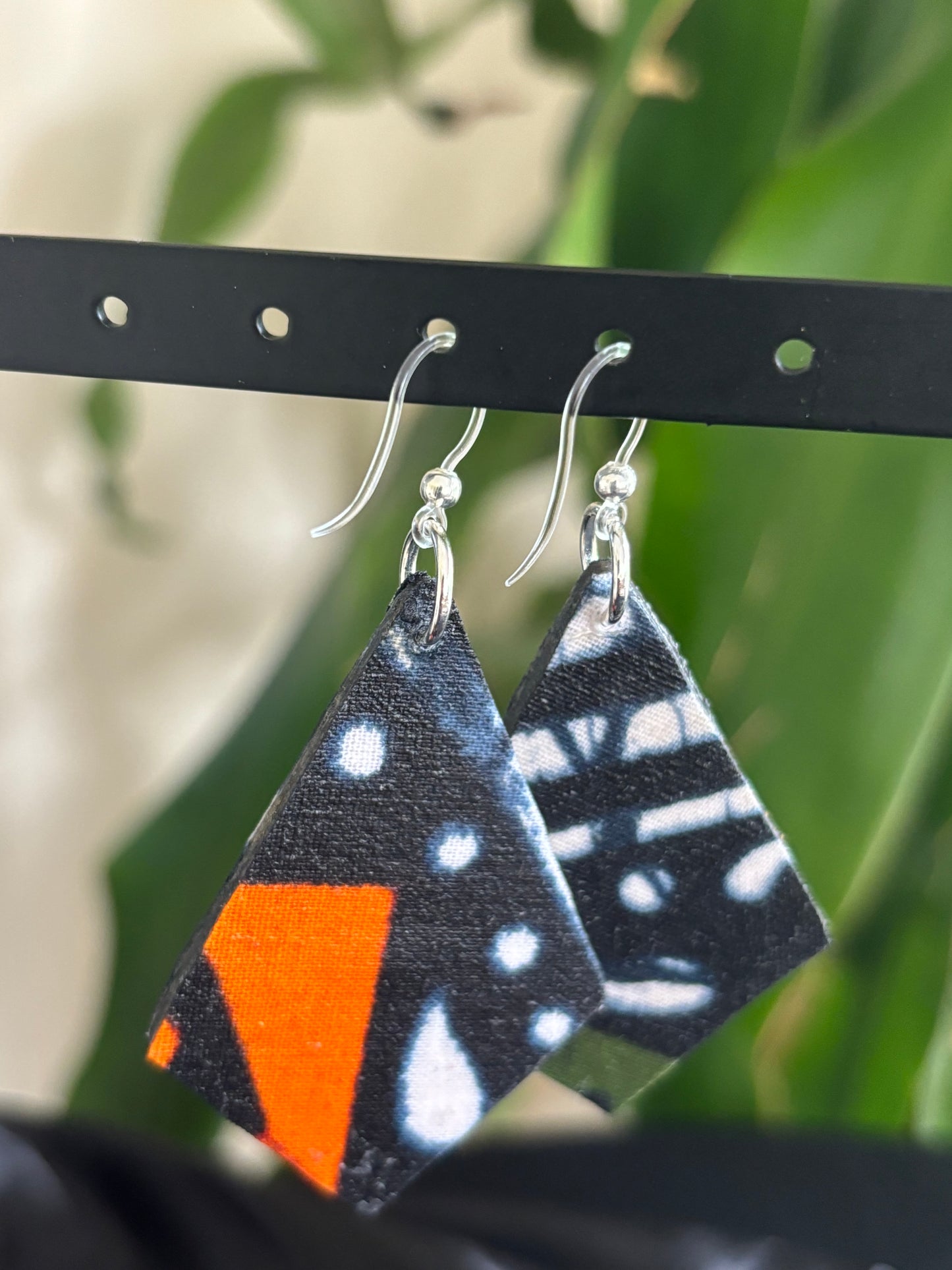 Nita - Kite Shaped Earrings