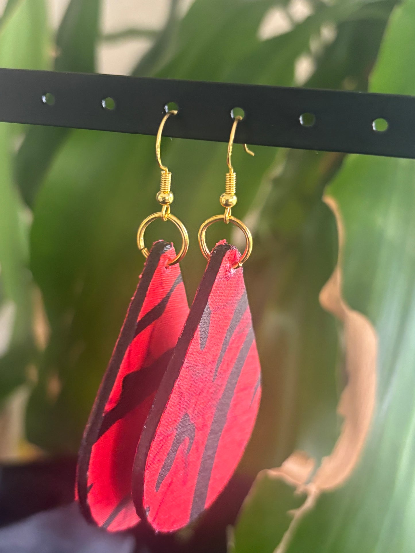 Moyo - Teardrop Earrings