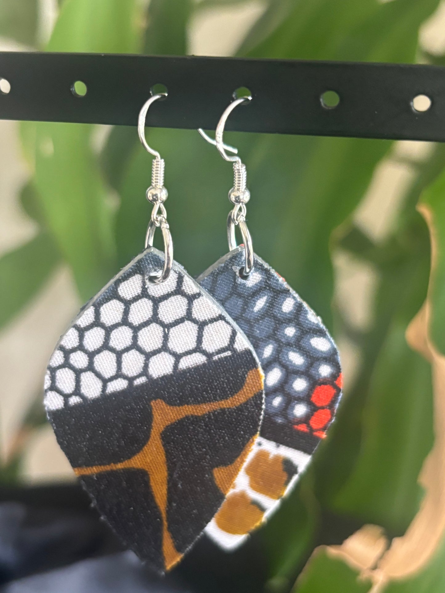 Penny - Lantern Shape Earrings