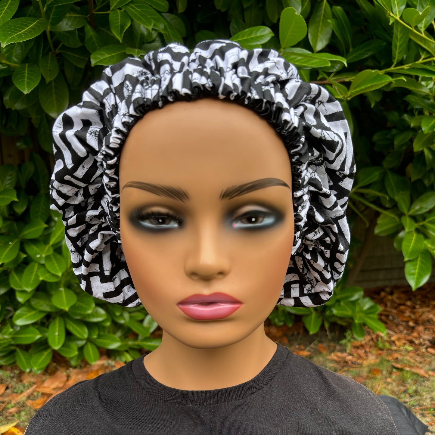 Remi  - Medium Satin Lined Ankara Bonnet